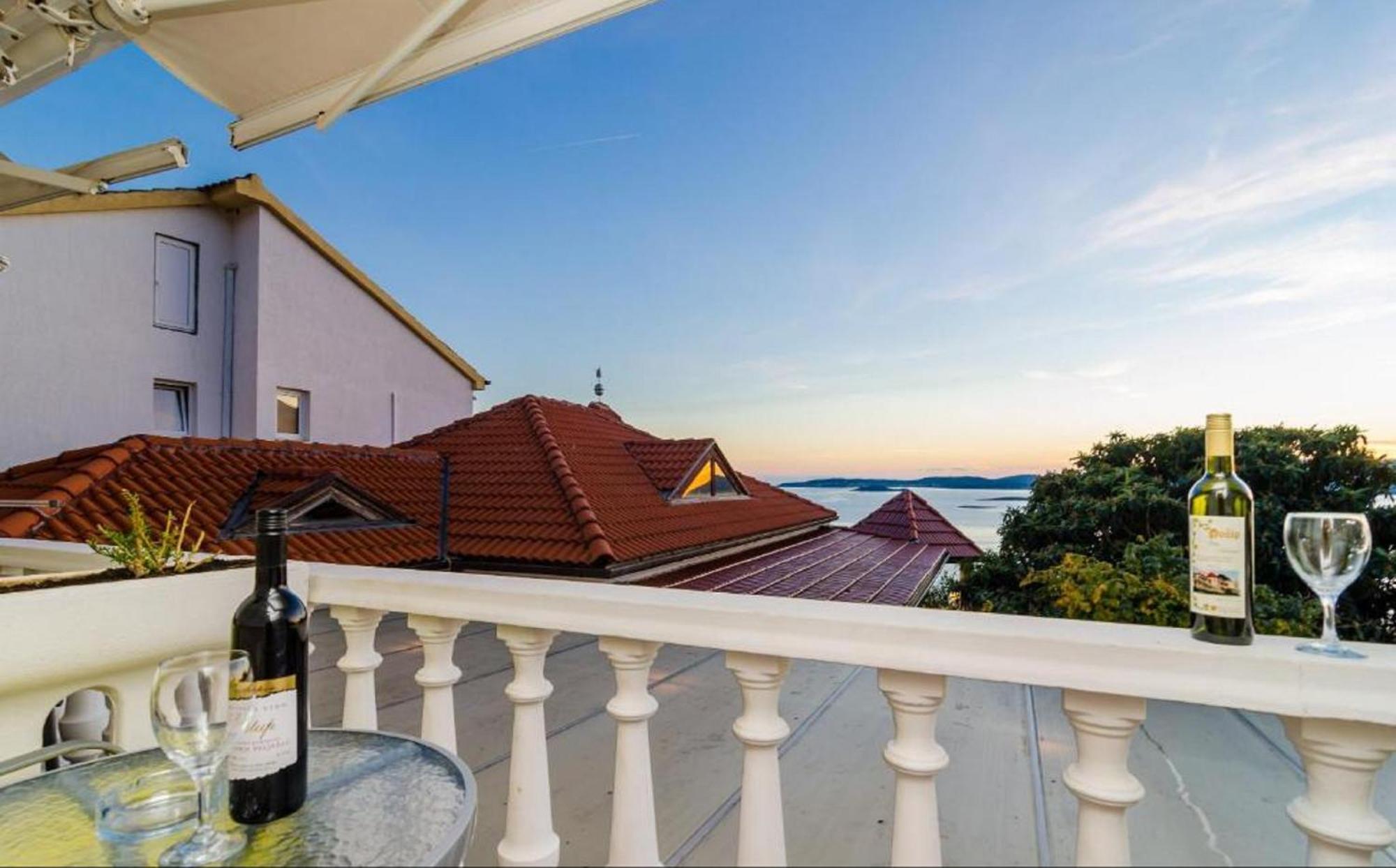 Hotel Pansion Villa Antonio โอเรบิก ภายนอก รูปภาพ
