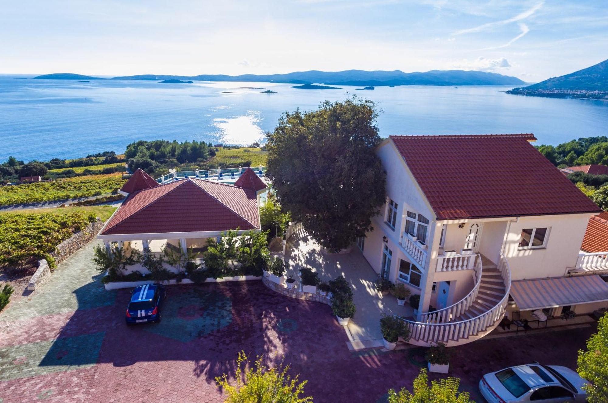 Hotel Pansion Villa Antonio โอเรบิก ภายนอก รูปภาพ