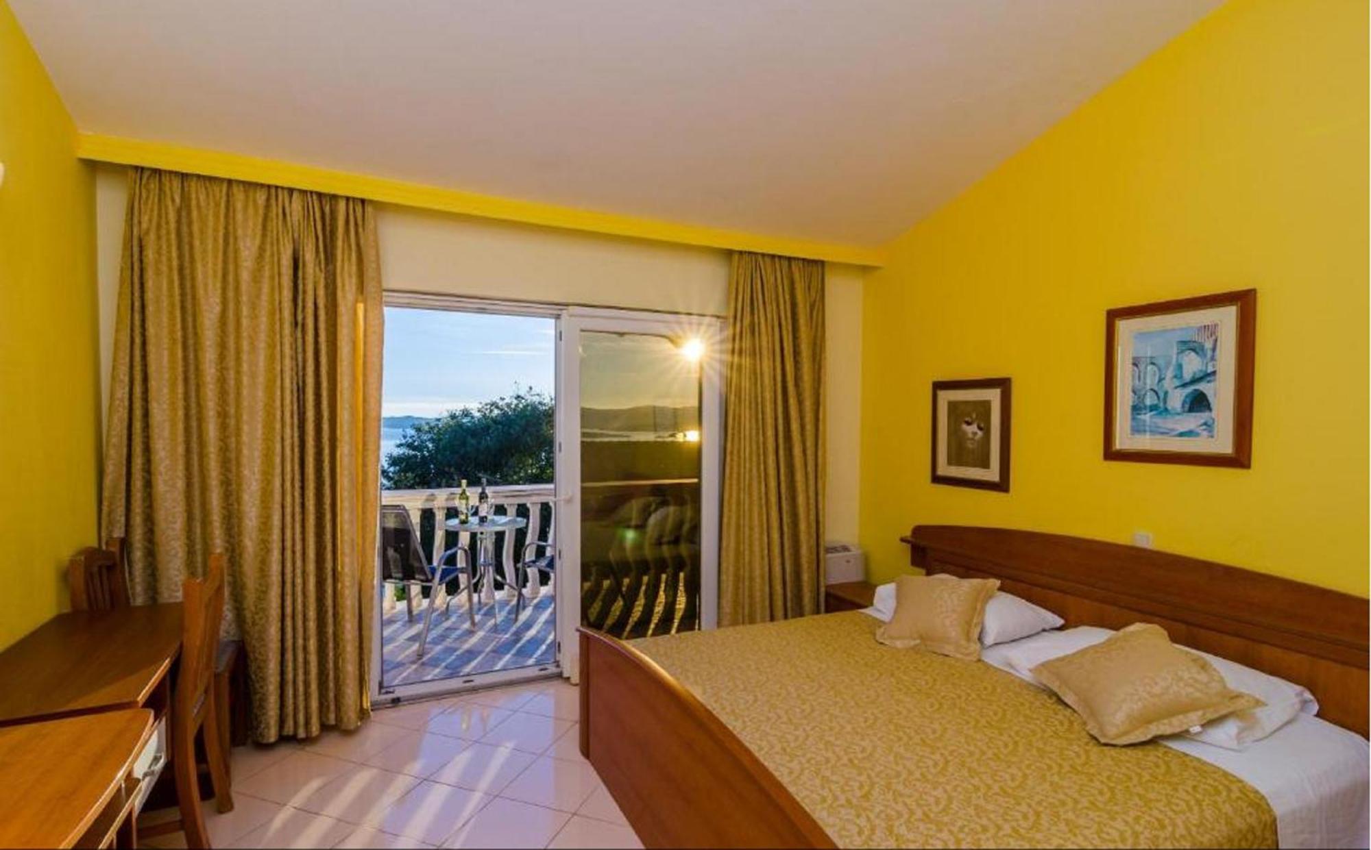 Hotel Pansion Villa Antonio โอเรบิก ห้อง รูปภาพ
