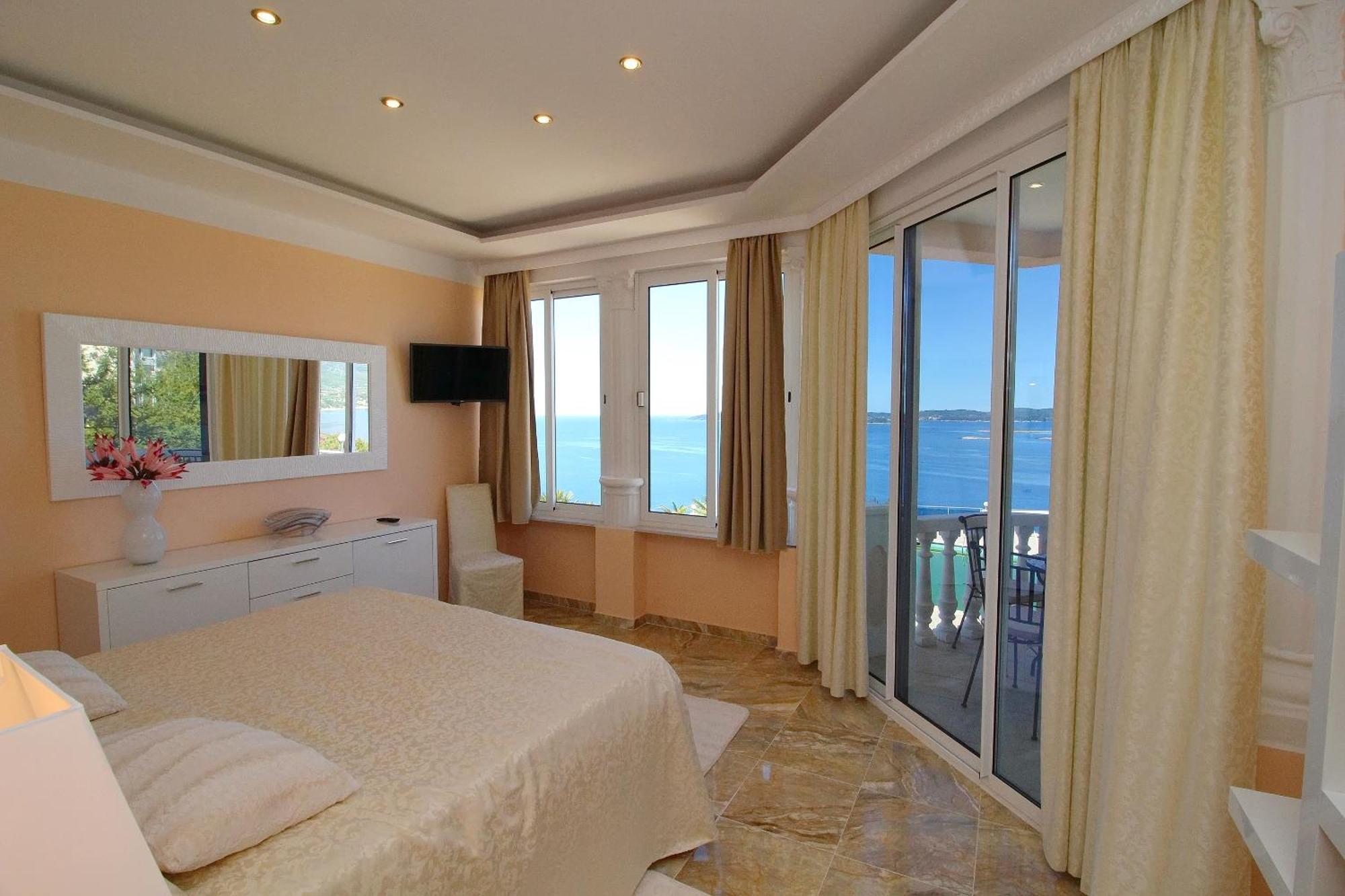 Hotel Pansion Villa Antonio โอเรบิก ภายนอก รูปภาพ