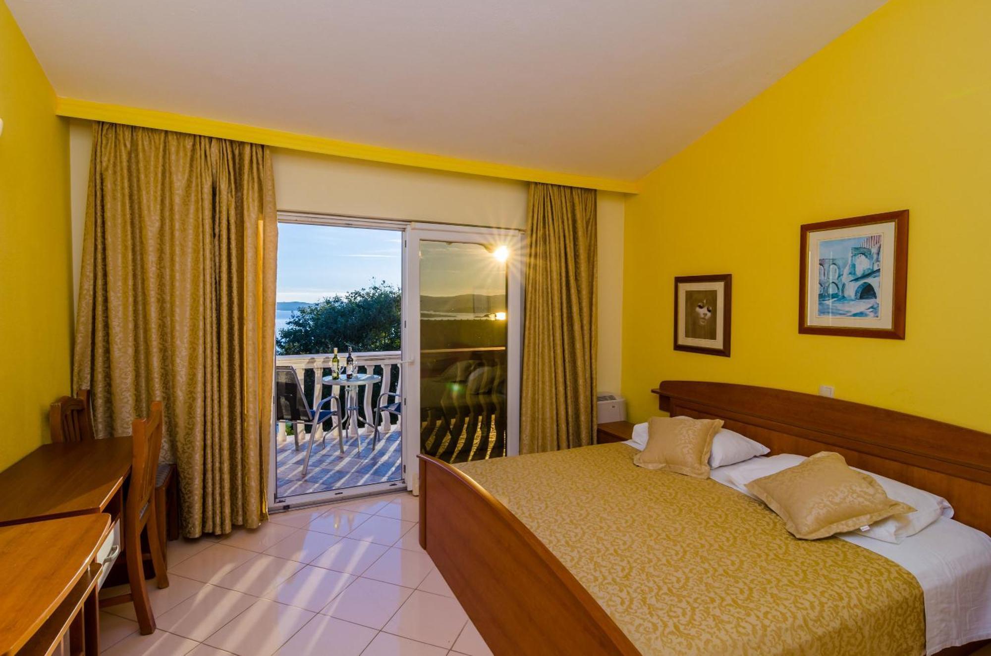 Hotel Pansion Villa Antonio โอเรบิก ห้อง รูปภาพ